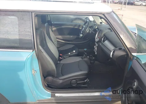 2008 Mini Cooper from USA, damaged, VIN WMWMF33558TU64594